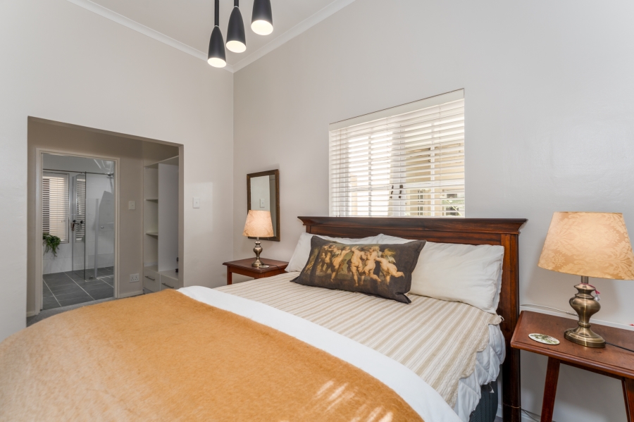 2 Bedroom Property for Sale in Simons Town Western Cape